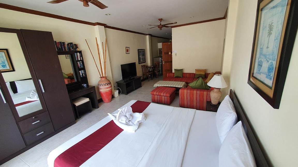 Patong Karlssons Hotel المظهر الخارجي الصورة